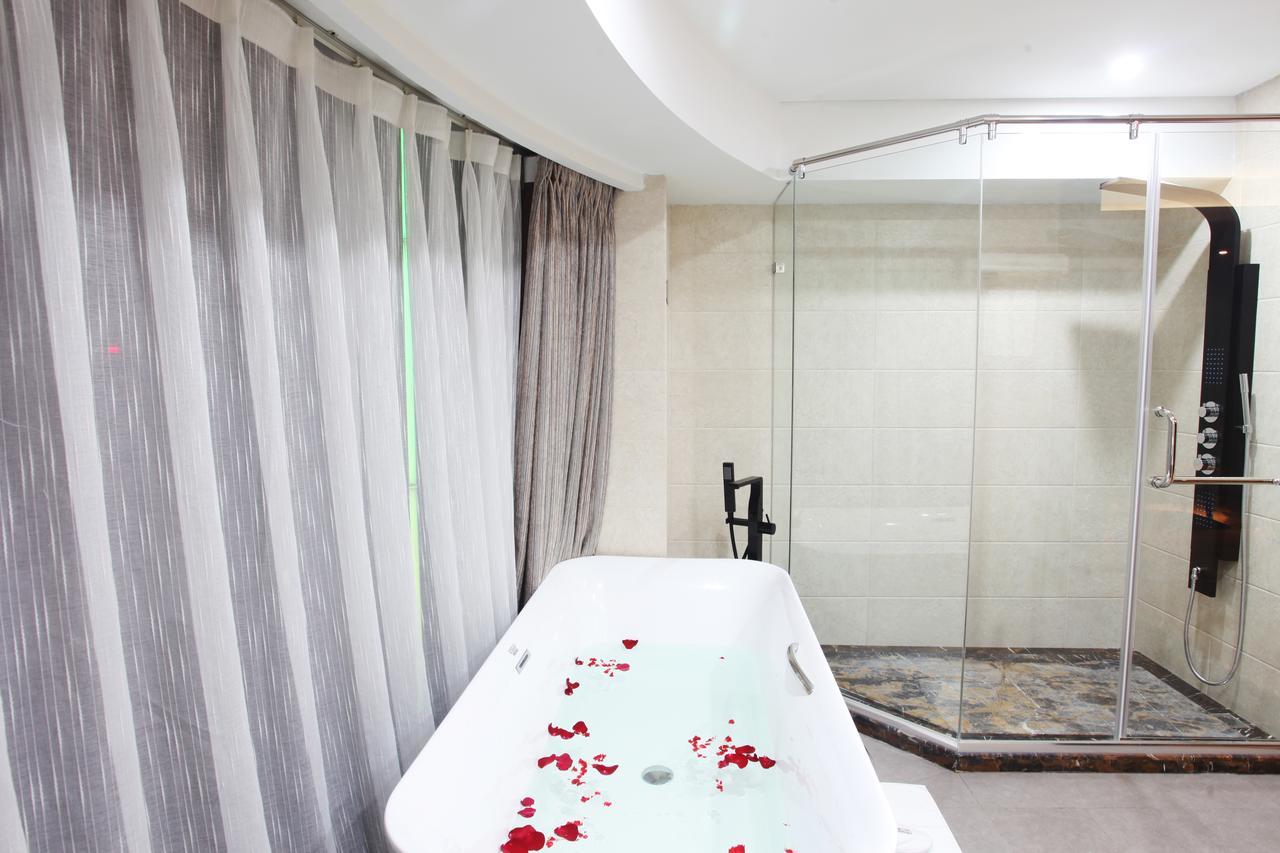 Xi'An Peace Arch Hotel Extérieur photo